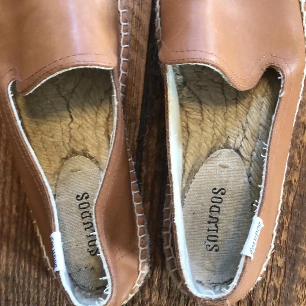 Soludos size leather